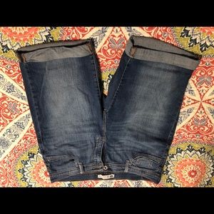 Levi’s size 12 Bermuda shorts